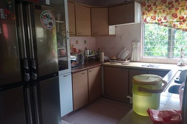 Bungalow Taman Duta for Sale