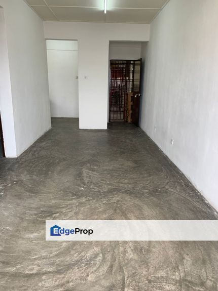 Pangsa Orkid Flats Taman Desa Cemerlang, 3 bedrooms, Johor, Ulu Tiram