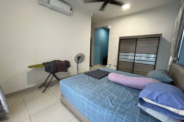 Seri Austin Luxury Apartment