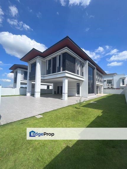 8400sf Big Bungalow, Longevia @  Taman Setia Tropika, Johor, Johor Bahru