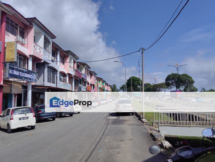 Jalan Senai Utama 5/17, Senai, Three Storey Shop Lot, Facing Main Road, Johor, Senai