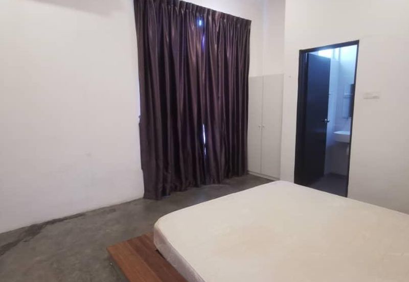 Taman Austin Heights