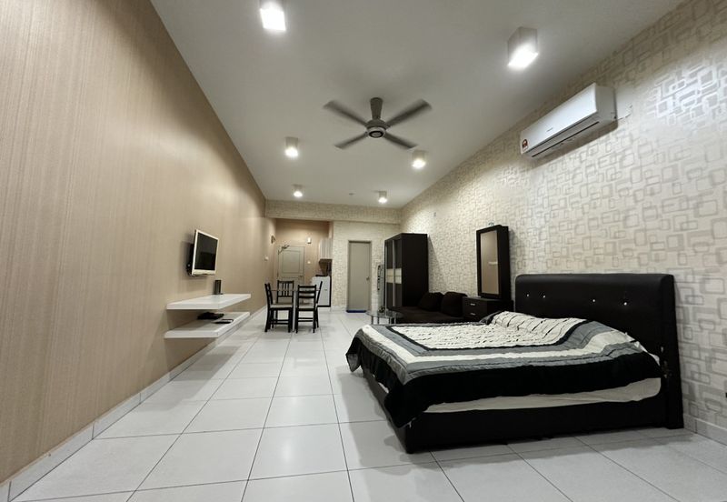 Akademik Suite @ Mount Austin