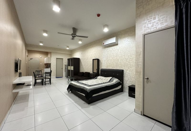 Akademik Suite @ Mount Austin