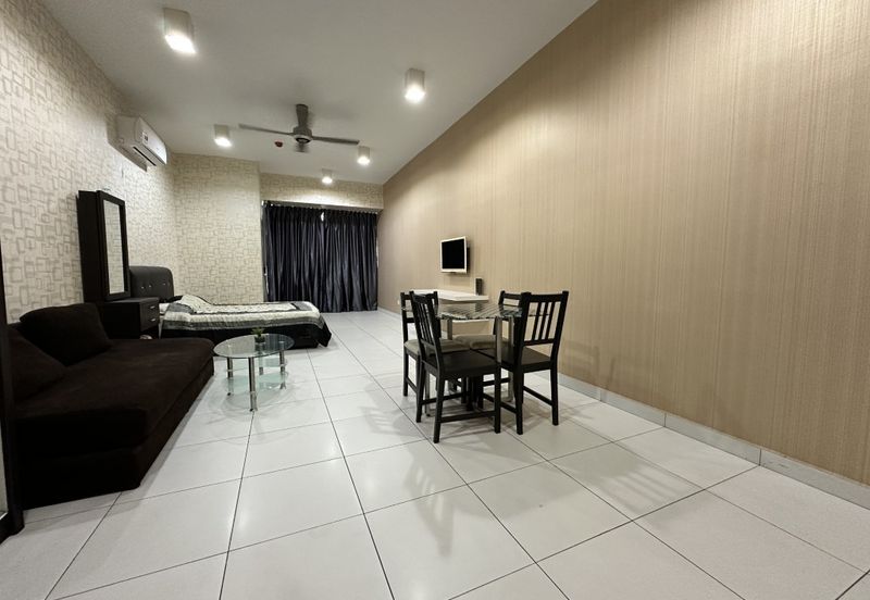 Akademik Suite @ Mount Austin