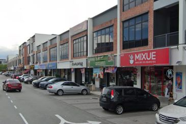 Pusat Komersial Suria (68 Avenue)