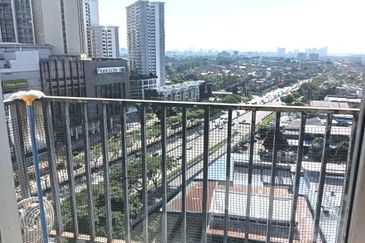 Dedaun Hijau (Greenfield Regency)