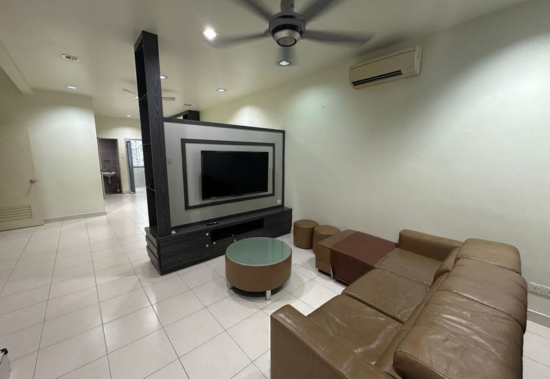 Taman Austin Perdana