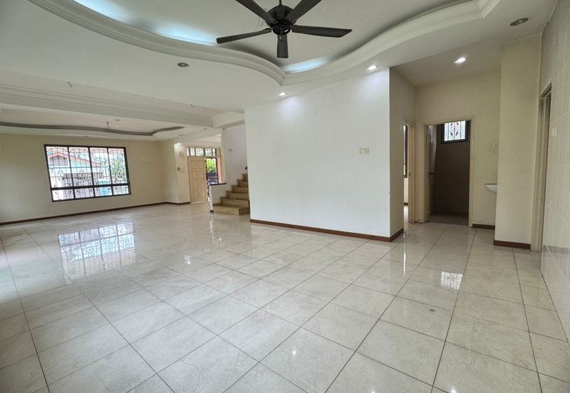 Taman Austin Perdana