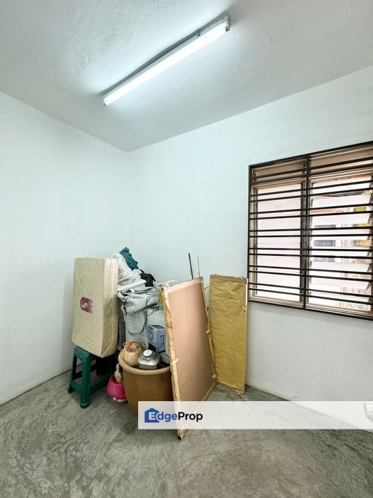 Low Cost Flat, Taman Bukit Indah, near Iskandar, Johor, Johor, 