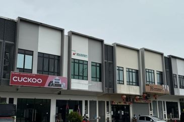 Eco Curve @ Eco Business Park 1