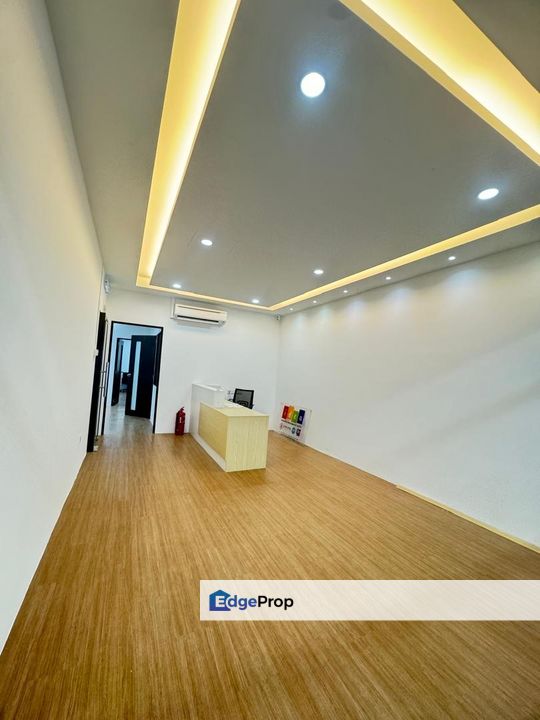 Roi 4.8% 3 Storey Shop, Jalan Pendidikan 8, Taman Universiti, Skudai, Johor, Skudai