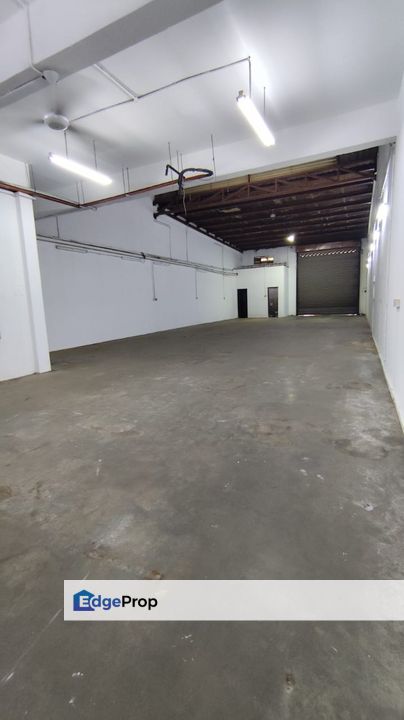 1.5 Storey Terrace Factory, Jalan Idaman,Taman Desa Idaman, 81400 Senai, Johor, Senai