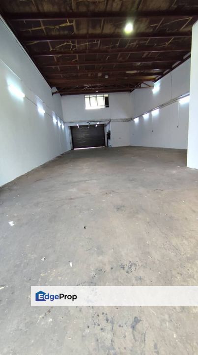 1.5 Storey Terrace Factory, Jalan Idaman,Taman Desa Idaman, 81400 Senai, Johor, Senai