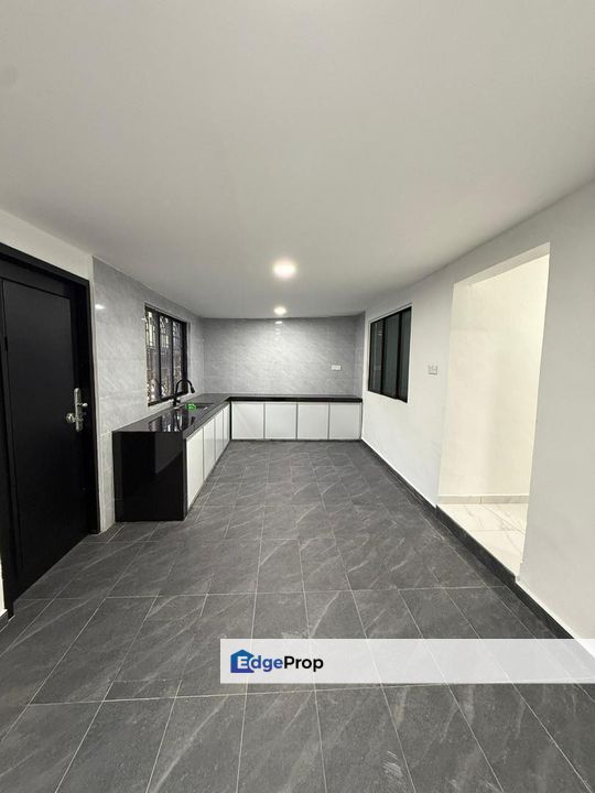 Nice Renovation Single Storey Terrace, Jln Suasa 2 Taman Sri Skudai, Johor, Skudai