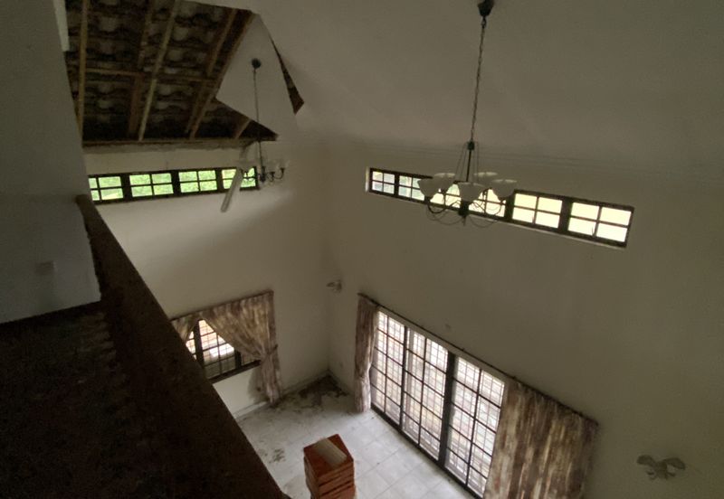 Bungalow at Bandar Putra Kulai 