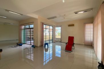 Bungalow Bandar Putra Kulai, Johor Malaysia 