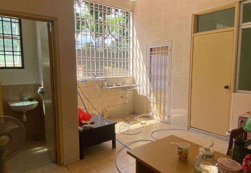 Bungalow Bandar Putra Kulai, Johor Malaysia 