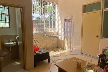 Bungalow Bandar Putra Kulai, Johor Malaysia 