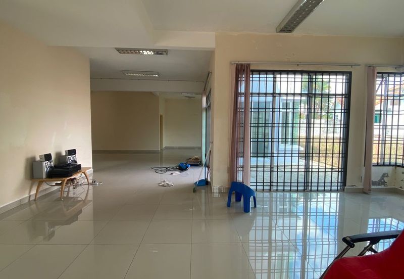 Bungalow Bandar Putra Kulai, Johor Malaysia 