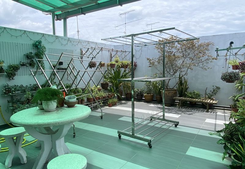 Jalan Anggerik, Taman Kulai Utama 2units joined 