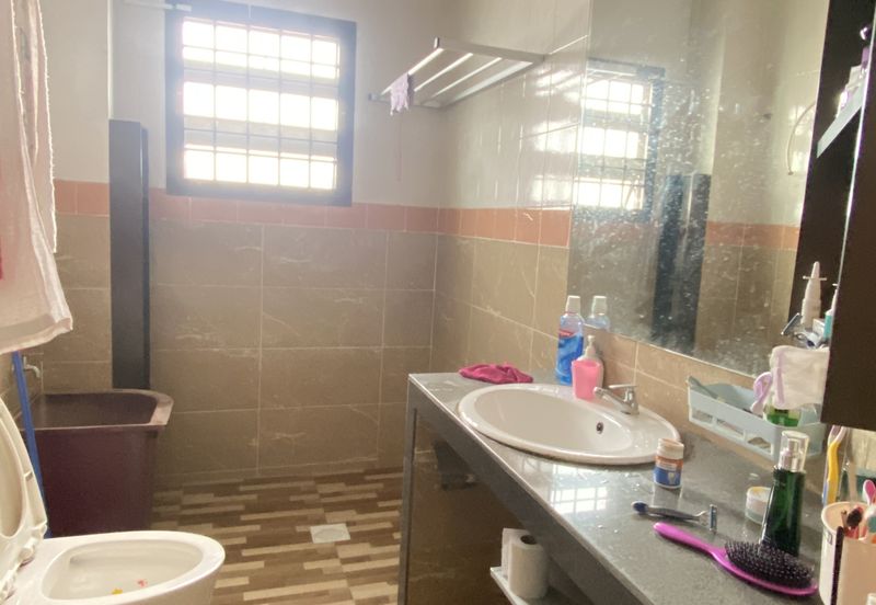 Jalan Anggerik, Taman Kulai Utama 2units joined 