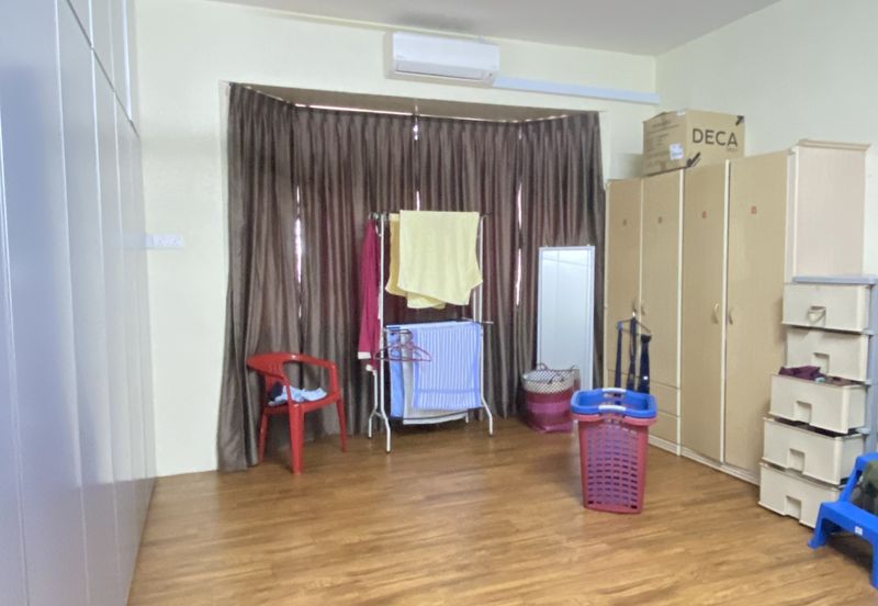 Jalan Anggerik, Taman Kulai Utama 2units joined 