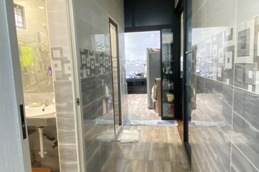 Jalan Anggerik, Taman Kulai Utama 2units joined 