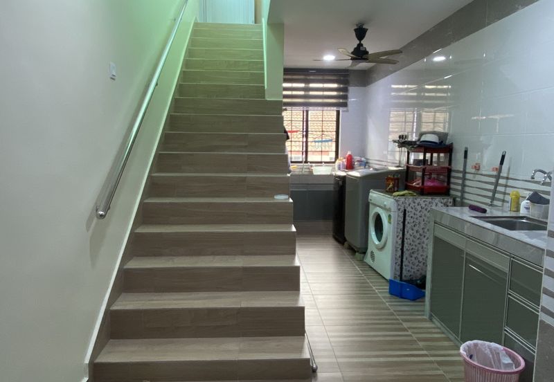 Jalan Anggerik, Taman Kulai Utama 2units joined 