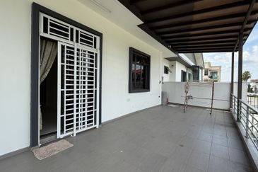 Jalan Mutiara 3/5