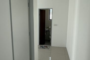 Semi Detached Senai Johor 