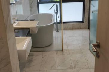 Imperia @ Puteri Harbour