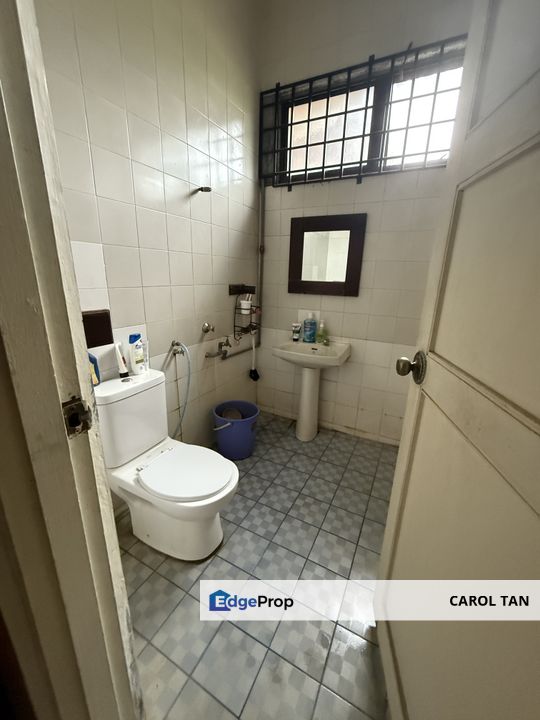 Malay Rizab Bungalow Jln Straits View, JB, Johor. , Johor, Johor Bahru