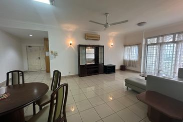 Pangsapuri Orchid View Luxury Apartment