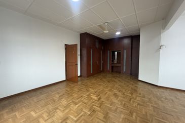 Semi D Jalan Belibis, Taman Perling, Johor Bahru