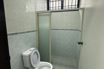 Semi D Jalan Belibis, Taman Perling, Johor Bahru