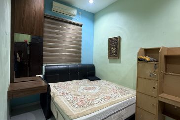 Cluster house corner Bandar Putra, Kulai, Johor 