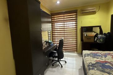 Cluster house corner Bandar Putra, Kulai, Johor 