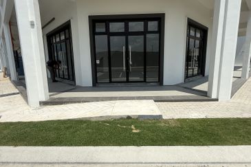 Eco Boulevard 2 @ Eco Botanic