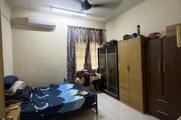 Single Storey Jalan Nuri, Bandar Putra, Kulai 
