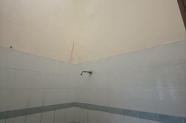 Single Storey Jalan Nuri, Bandar Putra, Kulai 