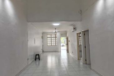 Single storey Jalan Uda Utama, Bandar Uda Utama Jb