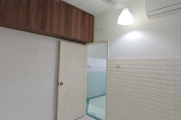 Single storey Jalan Uda Utama, Bandar Uda Utama Jb