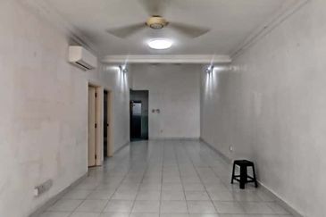 Single storey Jalan Uda Utama, Bandar Uda Utama Jb