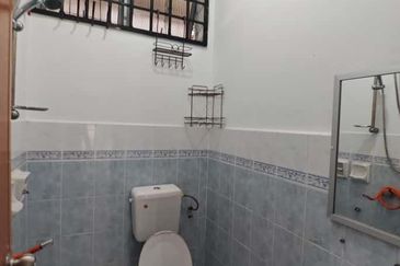 Single storey Jalan Uda Utama, Bandar Uda Utama Jb