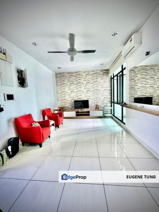 The Light Collection II, Studio, Gelugor, Penang, Gelugor