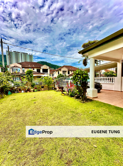 Renovated Semi-Detached House at Batu Ferringhi, Penang, Batu Ferringhi