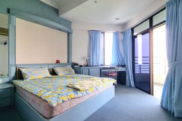 Marina Tower, Ratu Mutiara