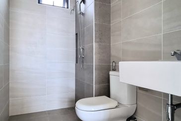 Eco Bloom @ Eco Meadows