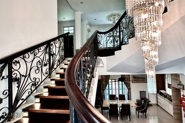 Three-Storey Bungalow in a Cul-De-Sac in Bayan Lepas.